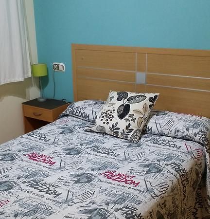 Apartamentos Chevere Turquesa Oviédo Exterior foto